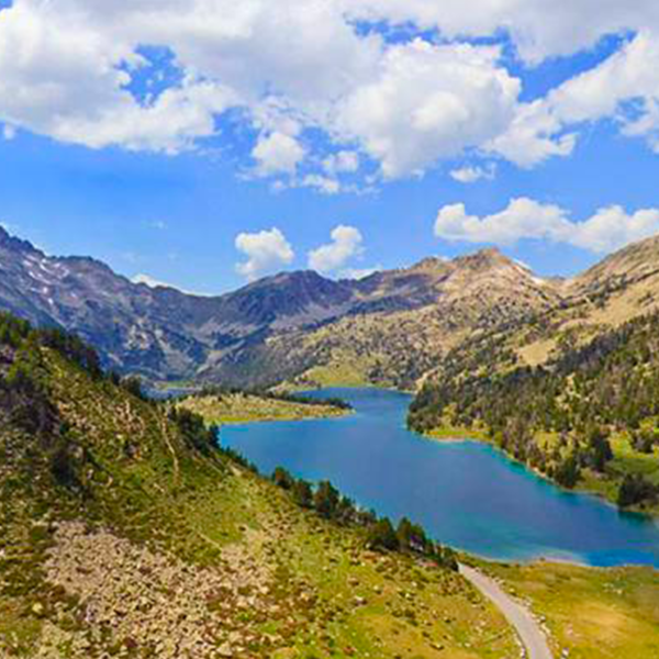 hautes pyrénées stay group package tour astrada occitania